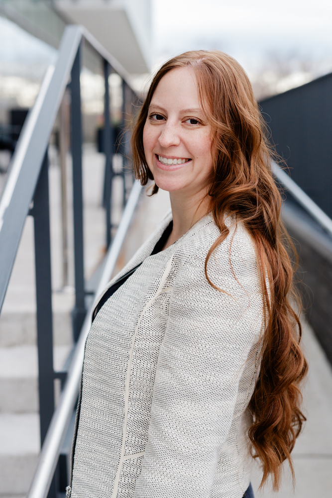 Sophie Moller, Holloway and Hulling